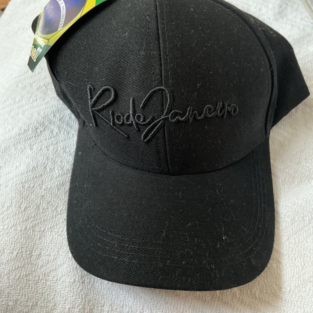 🧢 Rio de Janeiro Cap – Brand New | Never Worn